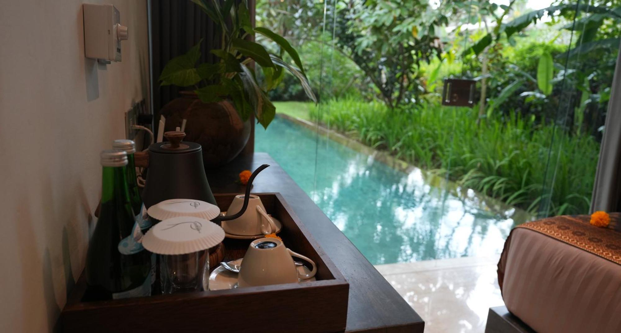Kelapa Retreat & Spa Pulukan Exterior photo